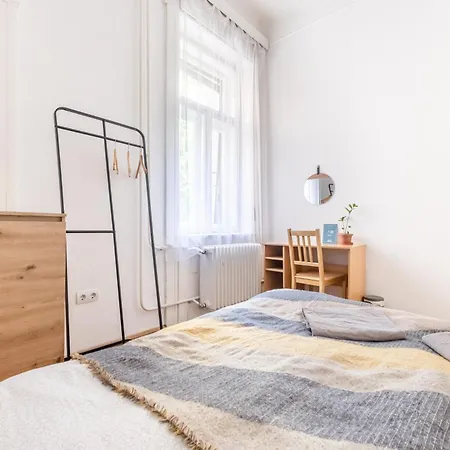 Gellerico At Horanszky Street Guest house